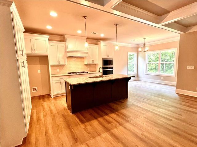 279 Adventure Trail, Jefferson, GA 30549