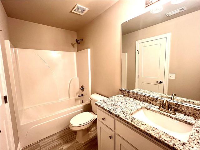 279 Adventure Trail, Jefferson, GA 30549