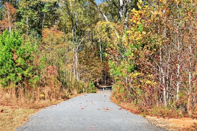 279 Adventure Trail, Jefferson, GA 30549