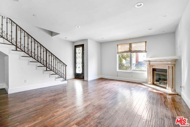 1096 S Bedford Drive 102, Los Angeles, CA 90035