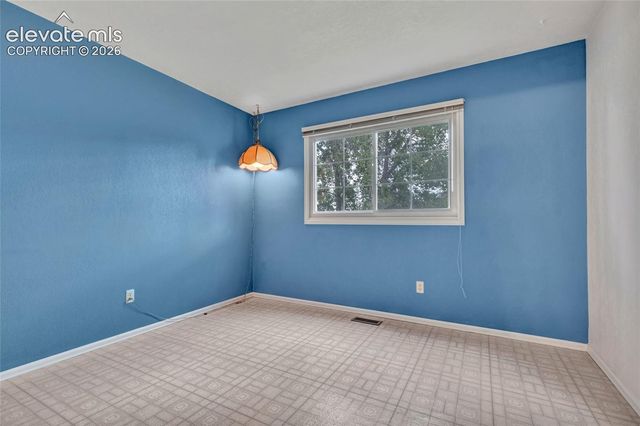 1405 Vondelpark Drive, Colorado Springs, CO 80907