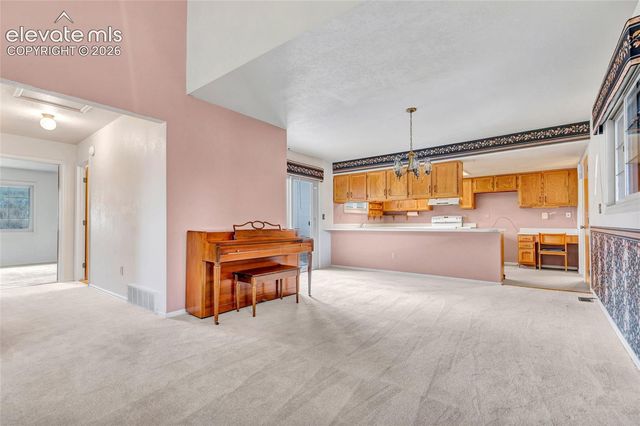 1405 Vondelpark Drive, Colorado Springs, CO 80907
