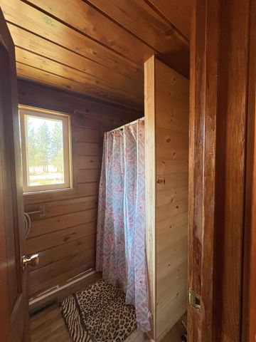 41195 Brown Road, Fall River Mills, CA 96028