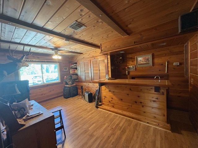 41195 Brown Road, Fall River Mills, CA 96028