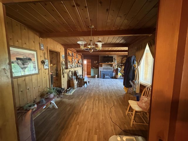 41195 Brown Road, Fall River Mills, CA 96028