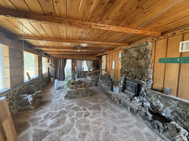 41195 Brown Road, Fall River Mills, CA 96028