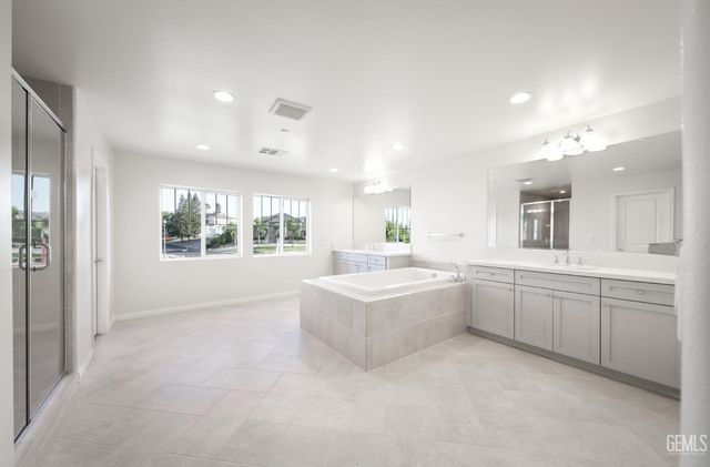 5609 Levanto Street, Bakersfield, CA 93306