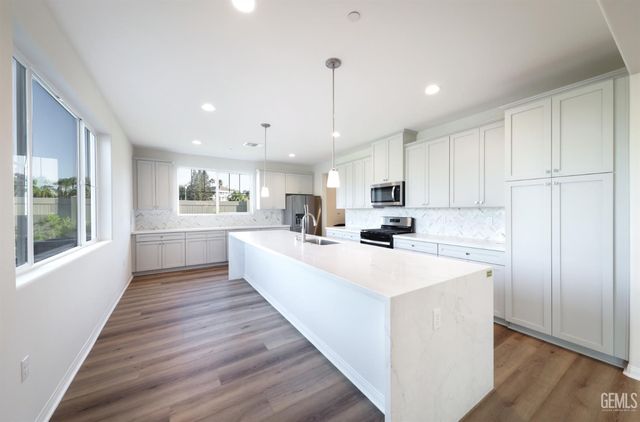 5609 Levanto Street, Bakersfield, CA 93306