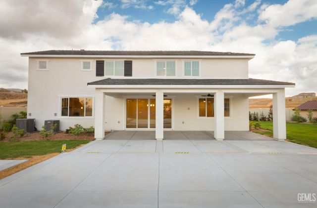 5609 Levanto Street, Bakersfield, CA 93306