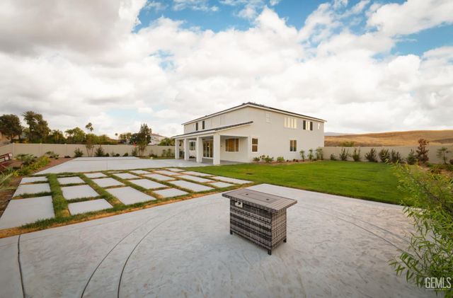 5609 Levanto Street, Bakersfield, CA 93306