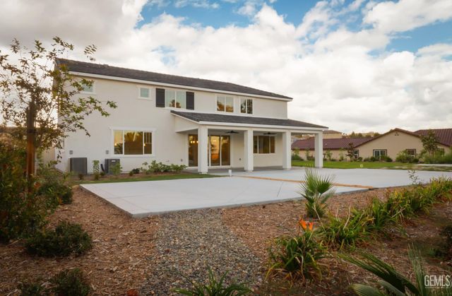 5609 Levanto Street, Bakersfield, CA 93306