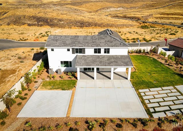 5609 Levanto Street, Bakersfield, CA 93306