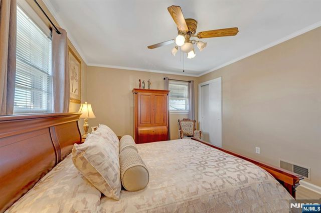 17 Peden Terrace, Kearny, NJ 07032