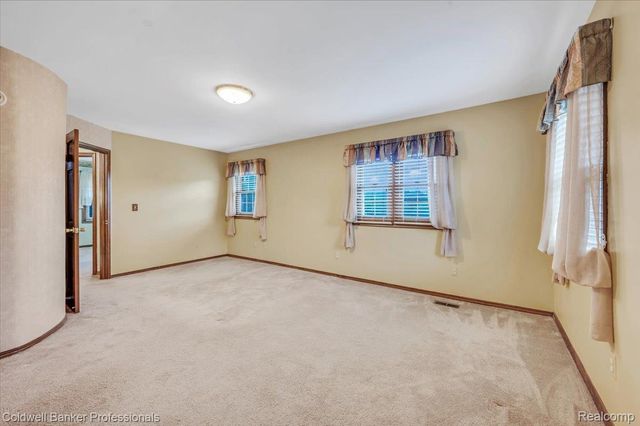 1405 McKail Road, Addison Township, MI 48367