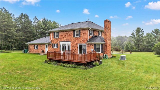 1405 McKail Road, Addison Township, MI 48367