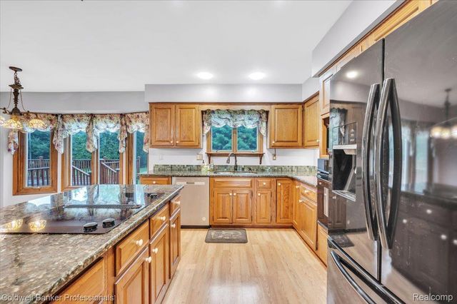 1405 McKail Road, Addison Township, MI 48367