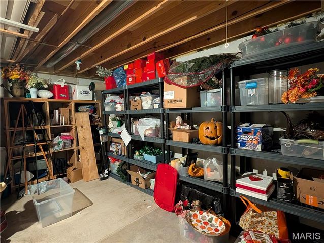5504 Bon Ron Drive, Hillsboro, MO 63050