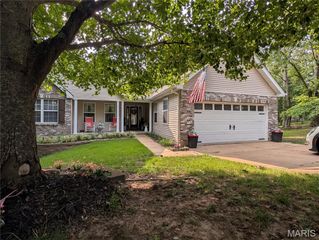 5504 Bon Ron Drive, Hillsboro, MO 63050