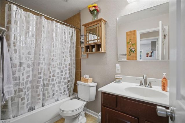 221 Cassady AVE, Virginia Beach, VA 23452