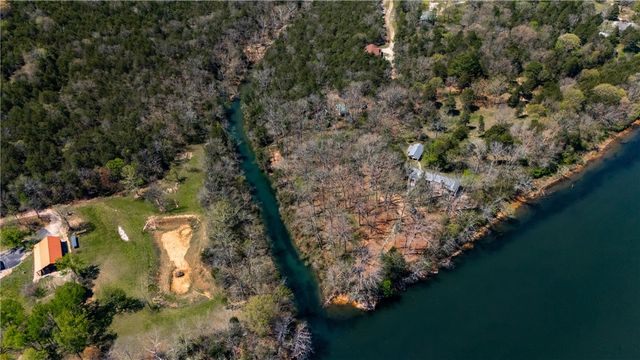 895 Flamingo Lane, Eureka Springs, AR 72631