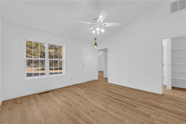 895 Flamingo Lane, Eureka Springs, AR 72631