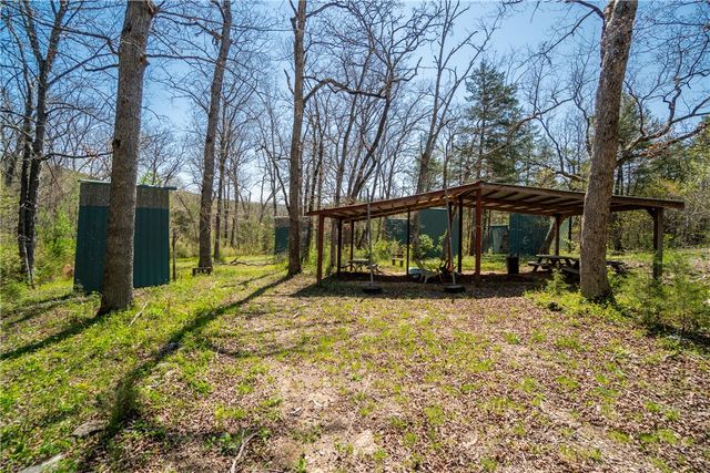 895 Flamingo Lane, Eureka Springs, AR 72631