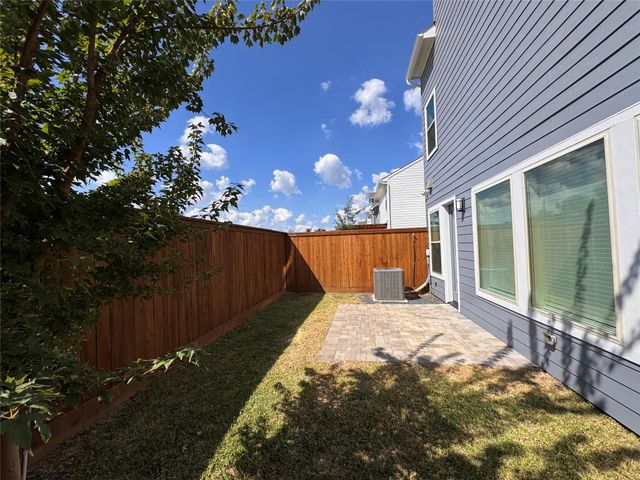 10965 Hewitt Cliff Lane, Houston, TX 77043