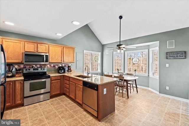 214 CASTLE PARK LN, Mineral, VA 23117