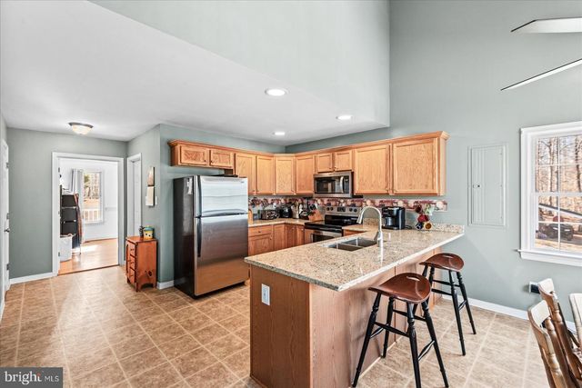 214 CASTLE PARK LN, Mineral, VA 23117