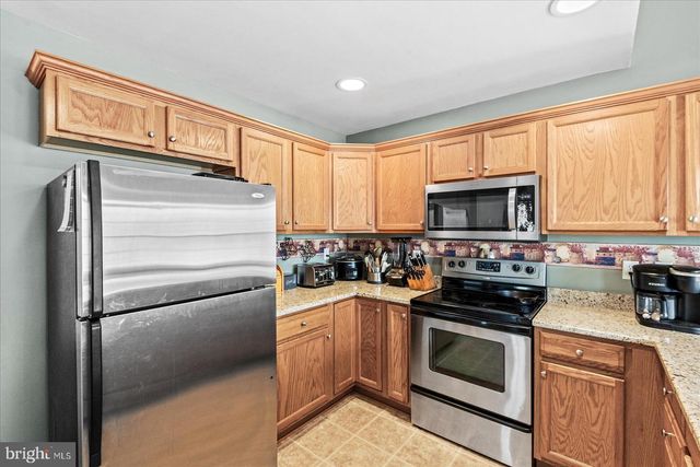 214 CASTLE PARK LN, Mineral, VA 23117