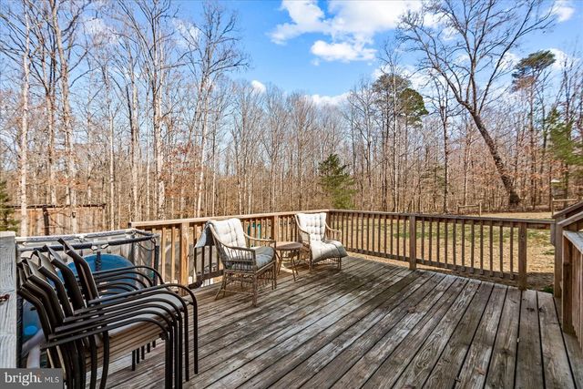 214 CASTLE PARK LN, Mineral, VA 23117