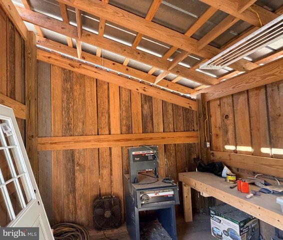 214 CASTLE PARK LN, Mineral, VA 23117