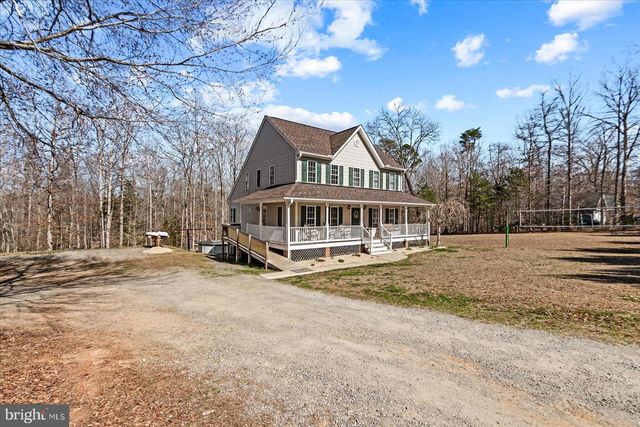 214 CASTLE PARK LN, Mineral, VA 23117