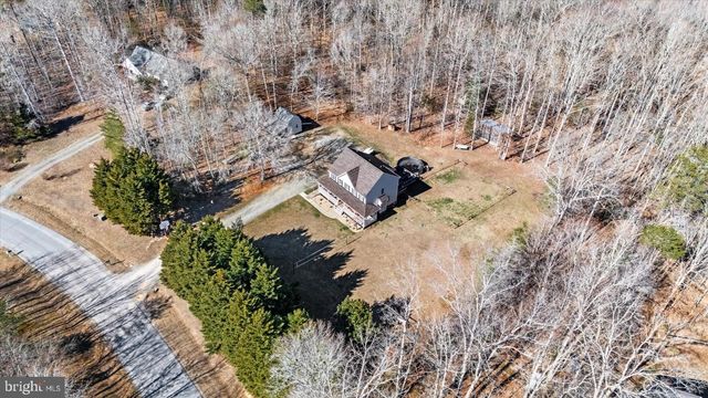 214 CASTLE PARK LN, Mineral, VA 23117