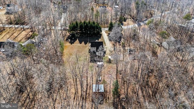 214 CASTLE PARK LN, Mineral, VA 23117