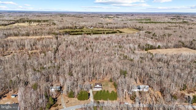 214 CASTLE PARK LN, Mineral, VA 23117