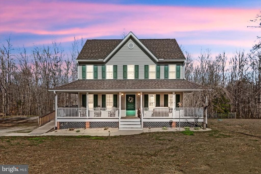 214 CASTLE PARK LN, Mineral, VA 23117