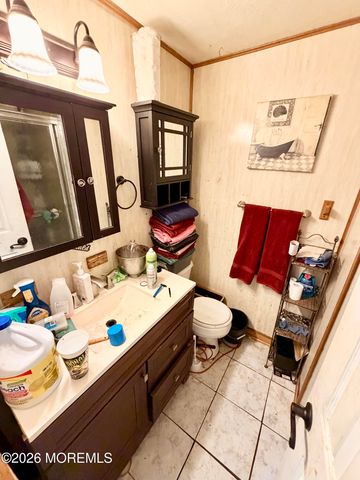 44 S Longview Road, Howell, NJ 07731