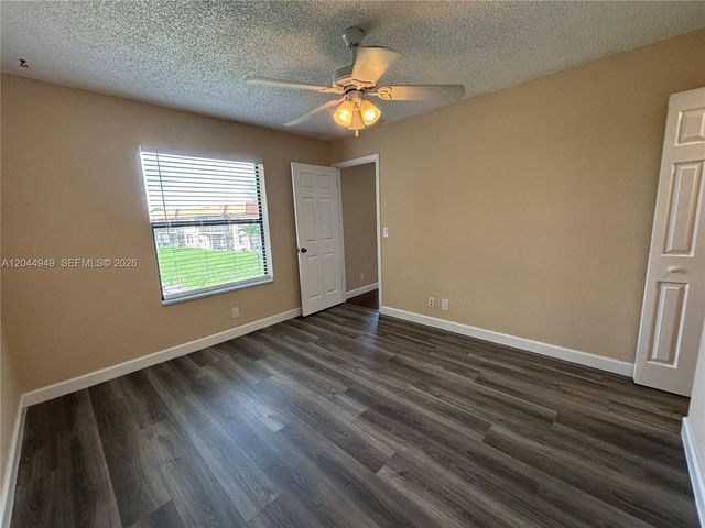 21909 Lake Forest Cir 205, Boca Raton, FL 33433