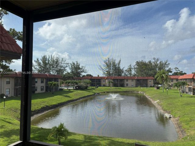 21909 Lake Forest Cir 205, Boca Raton, FL 33433