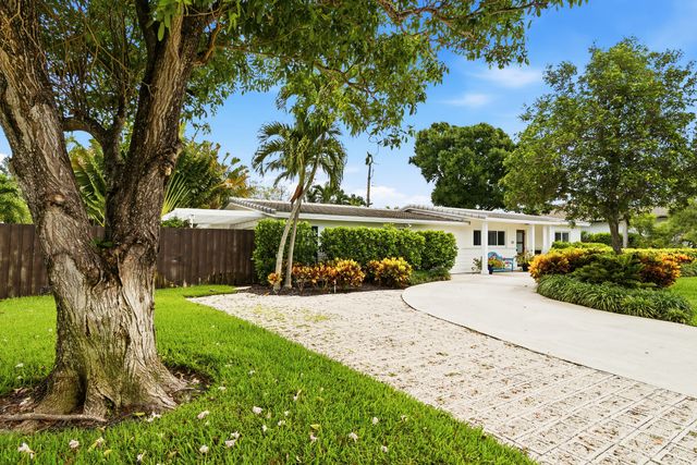 251 Gregory Place, West Palm Beach, FL 33405