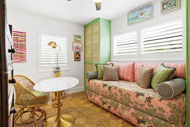251 Gregory Place, West Palm Beach, FL 33405