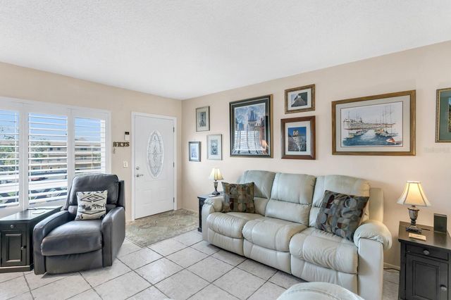 2457 ECUADORIAN WAY 59, Clearwater, FL 33763