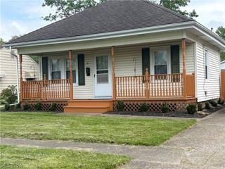 350 Louisiana Avenue, Elyria, OH 44035