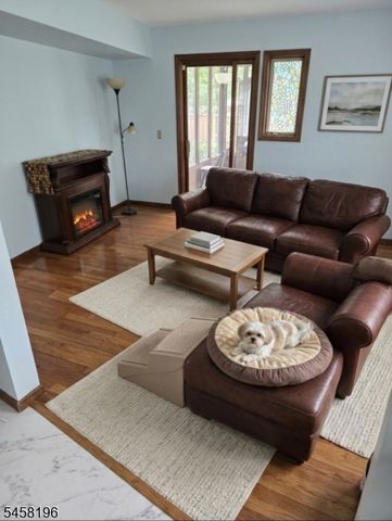 27 River Rd, Byram Twp., NJ 07874