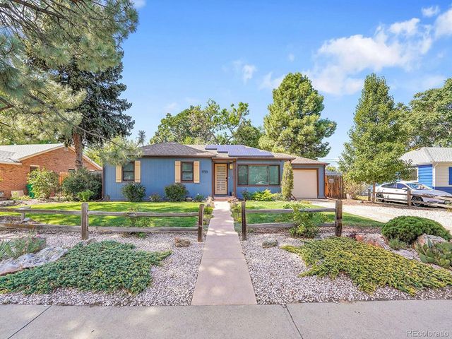 5725 S Lakeview St, Littleton, CO 80120