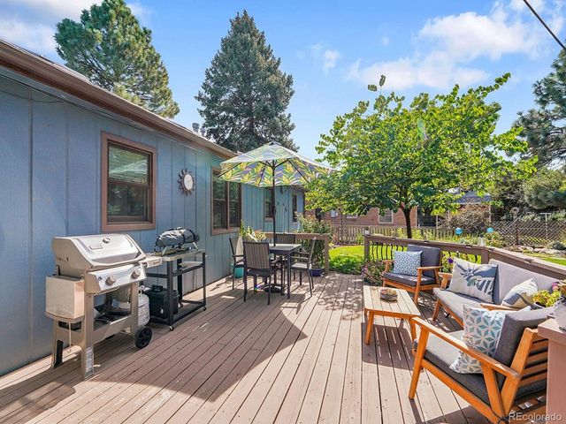 5725 S Lakeview St, Littleton, CO 80120