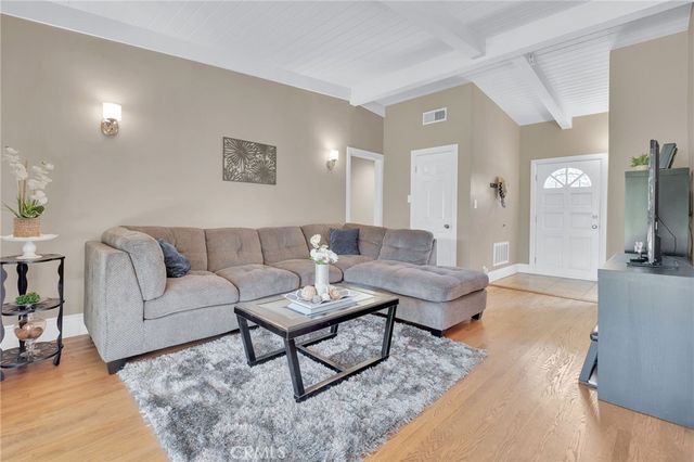 1615 W Hill Avenue, Fullerton, CA 92833