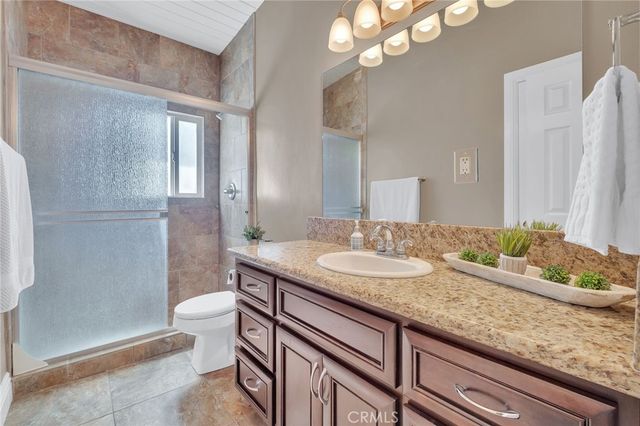 1615 W Hill Avenue, Fullerton, CA 92833
