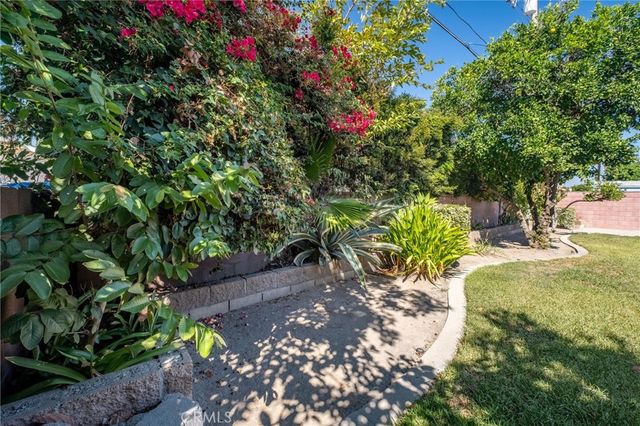 1615 W Hill Avenue, Fullerton, CA 92833